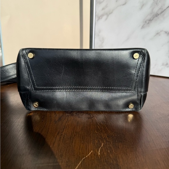 Salvatore Ferragamo - Picture 5 of 7